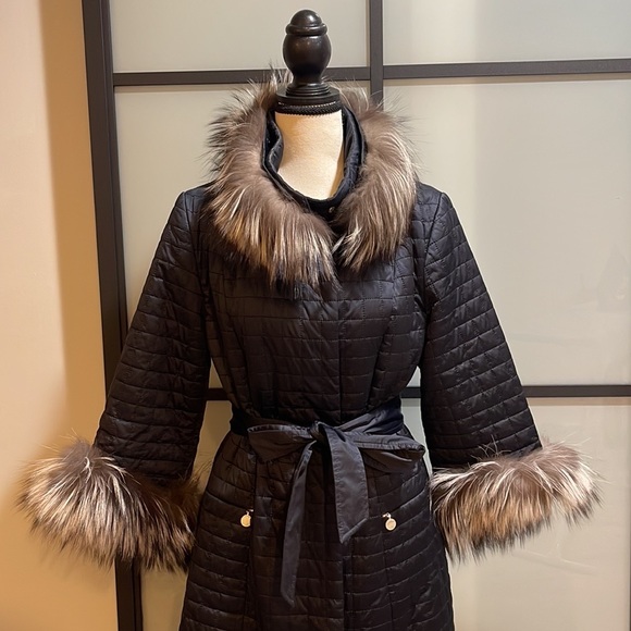 Quilted coat with fur trim size S - Picture 2 of 16